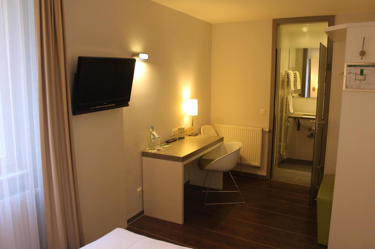Altstadt Hotel Alba Baunachshof Wertheim Bagian luar foto
